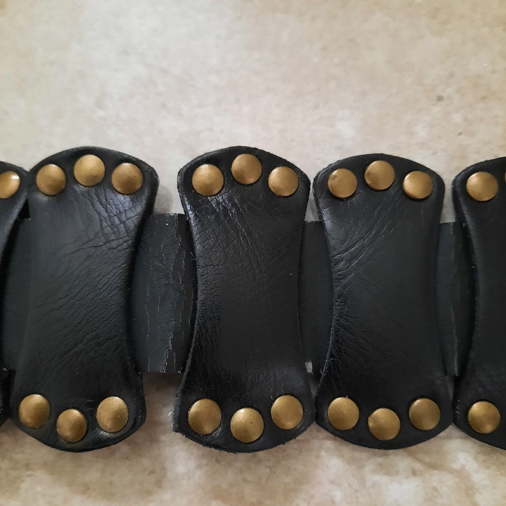 Axara Paris Nail Belt - Picture 7 of 8